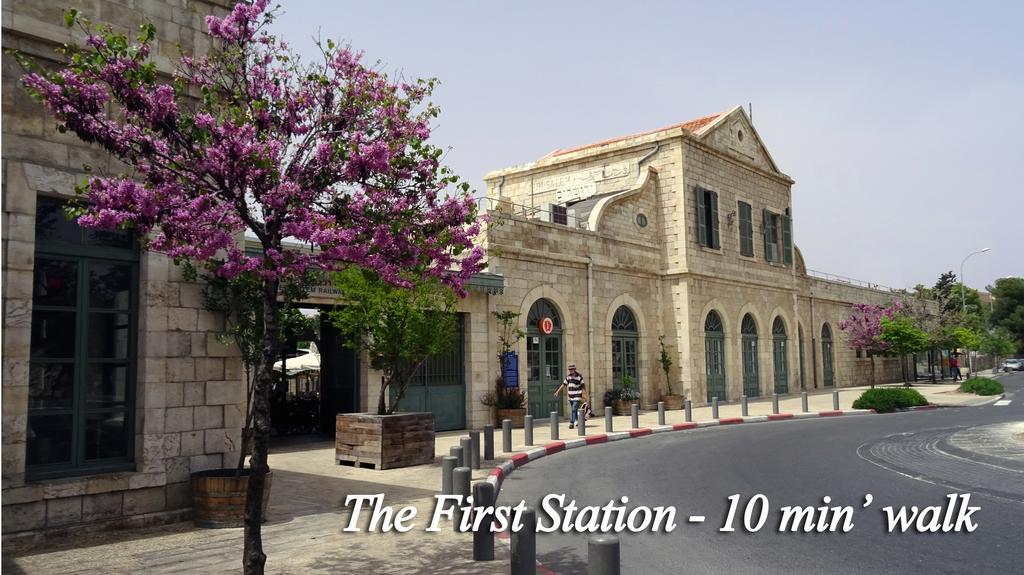 The Little House In Bakah Hotel Jeruzalem Buitenkant foto