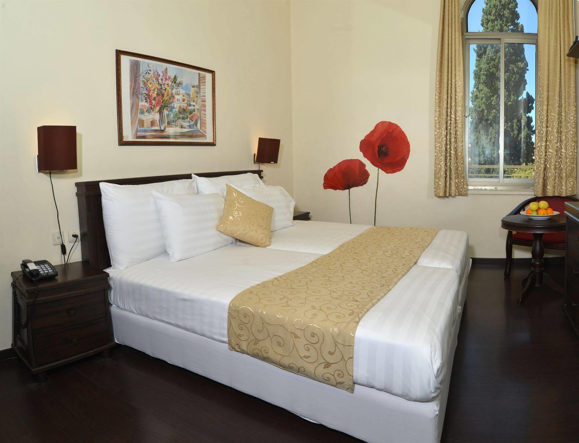 The Little House In Bakah Hotel Jeruzalem Buitenkant foto